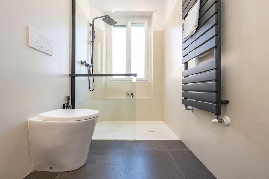 Stylish Apartment Rome Air Conditionig Wifi Tv 50 Metro 4 Minutes Away מראה חיצוני תמונה